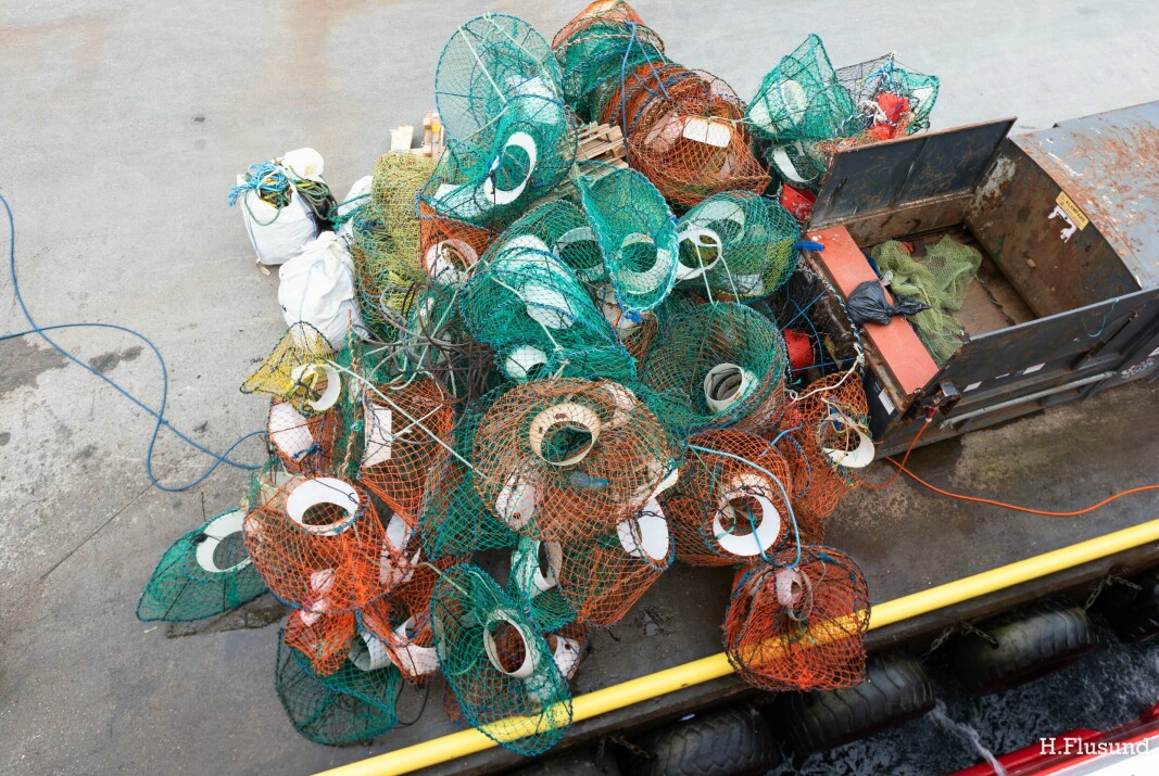 MILJØKRIMINALITET: Dette er snøkrabbeteiner «Remøy» losset etter siste tur på havet.