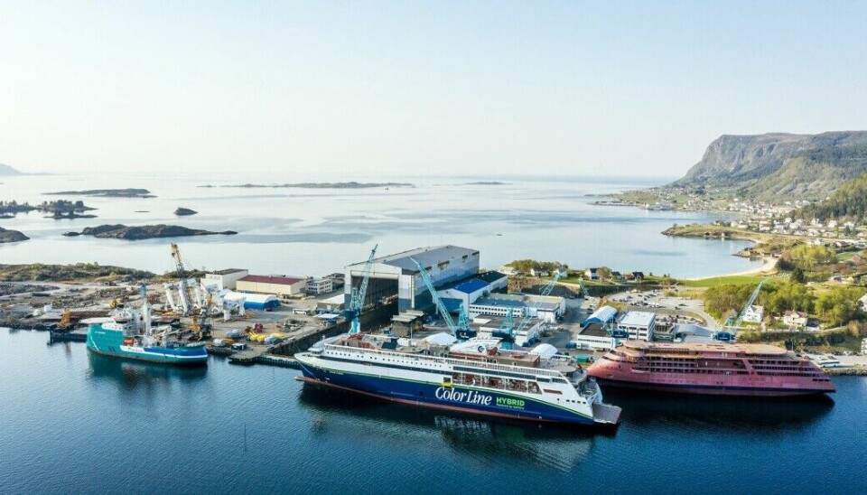 Ulstein Verft hadde en omsetning på 923.774.001 kroner i 2021. Ulstein Verft hadde en omsetning på 923.774.001 kroner i 2021.