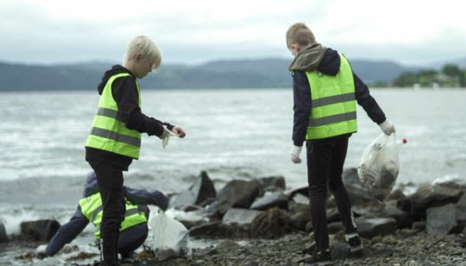 FRIVILLIGE: Mellom 2000 og 3000 frivillige stod for en formidabel innsats under Rein Hardangerfjord – verdens største ryddeaksjon på en dag.