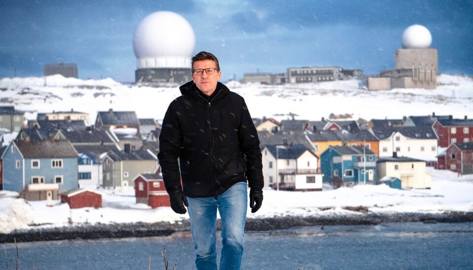 VIL HA MER SKATT: – Hvis skatten fra disse store fiskefartøyene går tilbake til kystkommunene, vil pengene kunne brukes til å utbedre havner og bygge gode kaier for fiskeflåten vår, sier Vardø-ordføreren til NRK. VIL HA MER SKATT: – Hvis skatten fra disse store fiskefartøyene går tilbake til kystkommunene, vil pengene kunne brukes til å utbedre havner og bygge gode kaier for fiskeflåten vår, sier Vardø-ordføreren til NRK.