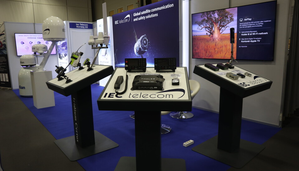 TELEKOMMUNIKASJON: IEC Telecom med stand under Lofotfishing sist vinter. TELEKOMMUNIKASJON: IEC Telecom med stand under Lofotfishing sist vinter.