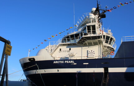 «Arctic Pearl» er døpt og klar for det første haneskjellfisket på over 30 år
