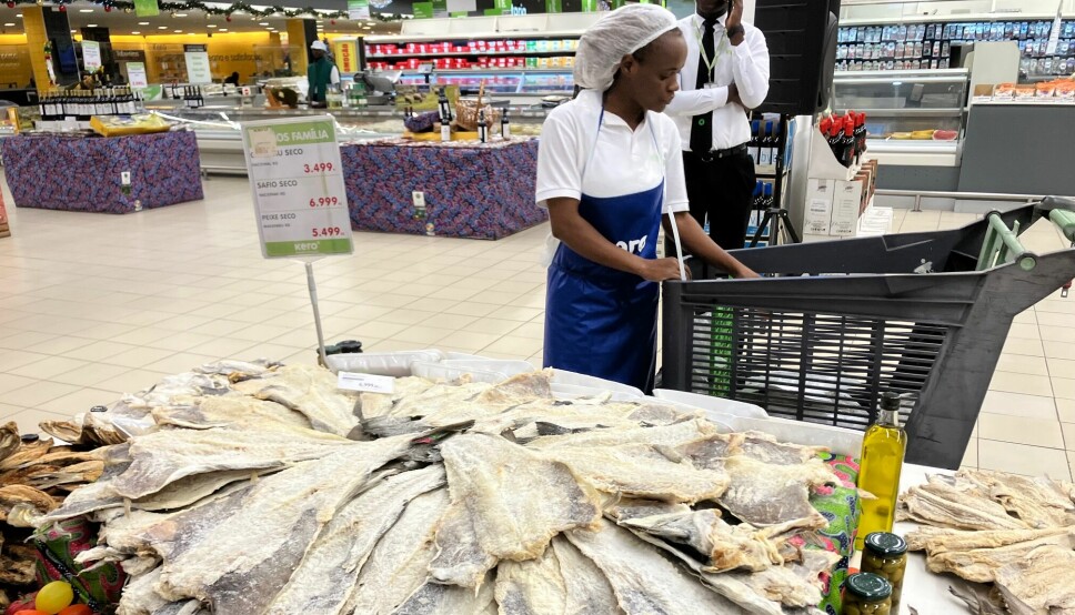 NORSK FISK: – I 2023 er budsjettet for globale markedsaktiviteter på 408 millioner kroner. Investeringene skal totalt fordeles på 25 markeder og rundt 40 ulike markedsplaner, melder Norges Sjømatråd. Her selges norsk klippfisk på et supermarked i Luanda, Angola, for en uke siden.