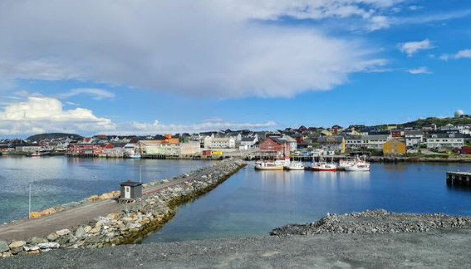 LYSER UT PENGER: Molo indre havn i Vardø fiskerihavn fikk i 2019 tilskudd på 5,15 millioner kroner av Kystverket gjennom tilskuddsordningen. Nå lyser Kystverket ut mer statlig støtte.