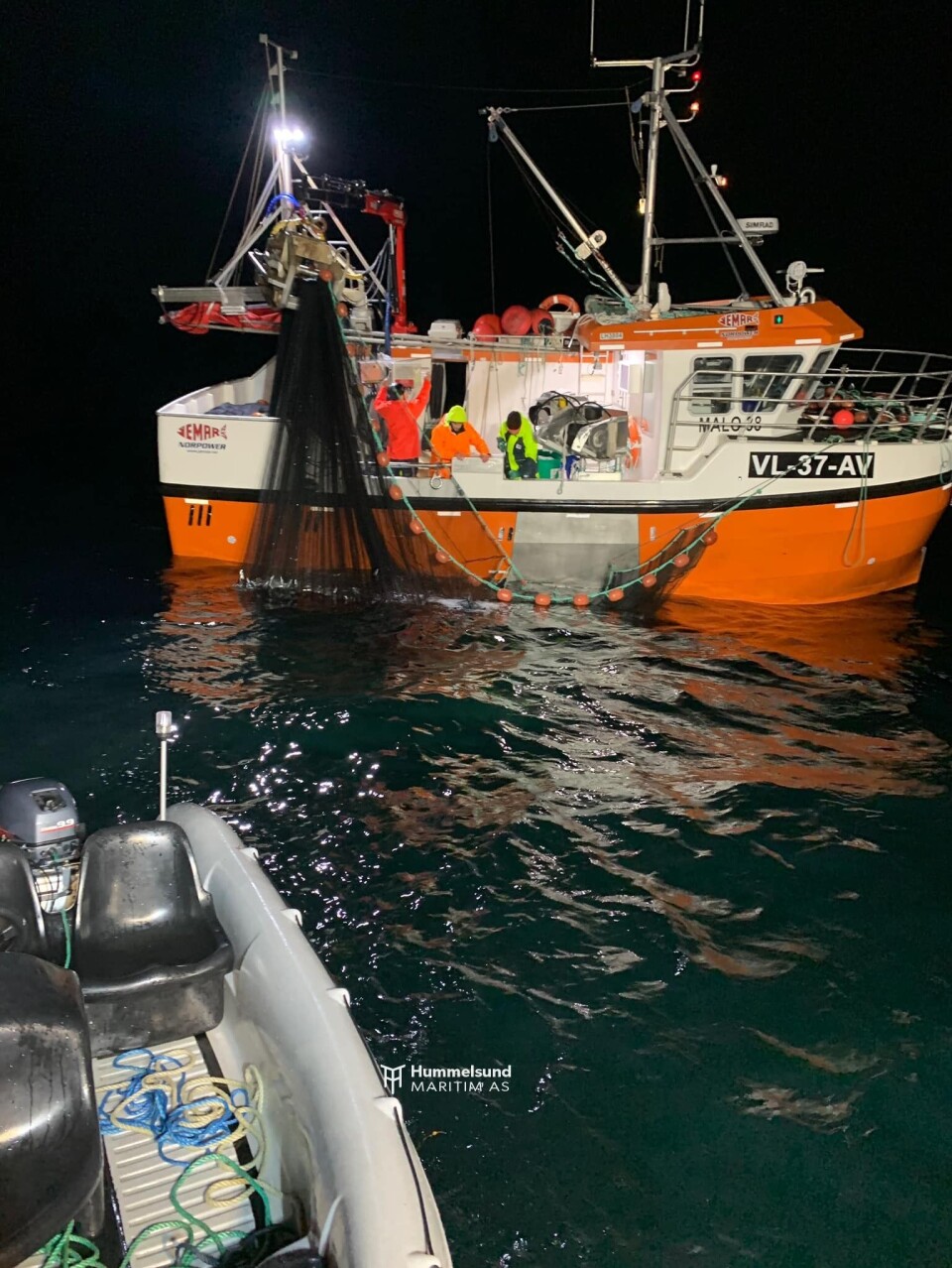 Sjarken har blitt brukt til fiske med både not og garn. Sjarken har blitt brukt til fiske med både not og garn.