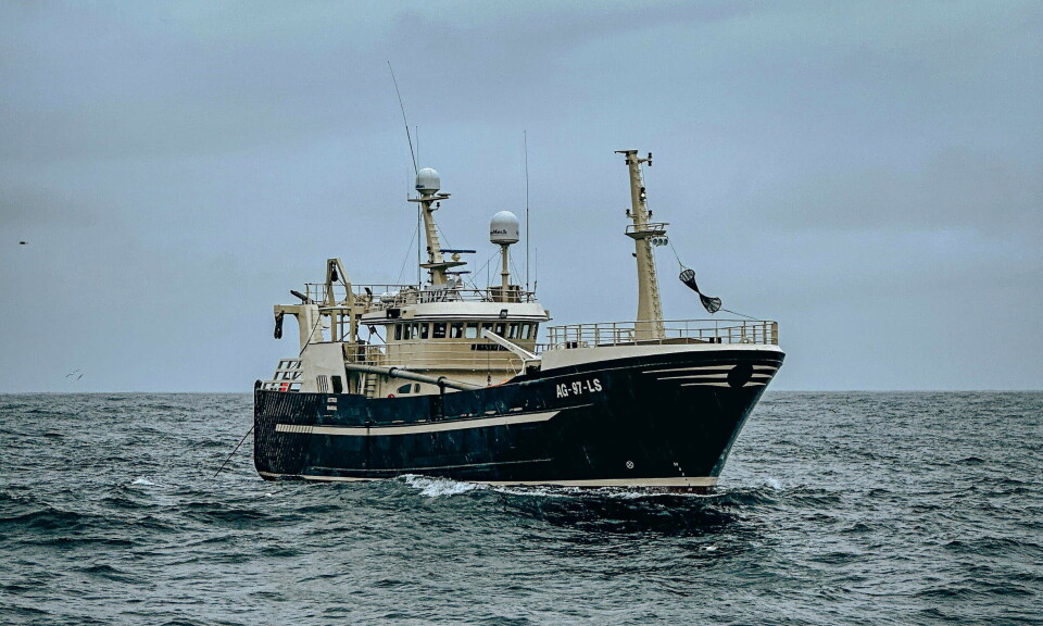 SØKER PÅ NYTT: Det er på nytt søkt om tillatelse til å la Henning Kjeldsen eie 40 prosent i Lindesnes Fiskeriselskap AS. Rederiet eier farøyet 'Astrid'. SØKER PÅ NYTT: Det er på nytt søkt om tillatelse til å la Henning Kjeldsen eie 40 prosent i Lindesnes Fiskeriselskap AS. Rederiet eier farøyet 'Astrid'.