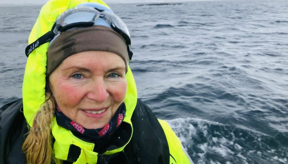 NYTT PILOTPROSJEKT: Elbjørg Larsen (Ap) er ordfører i Herøy i Nordland. I vinter tok hun initiativ til å utvide ungdomsfiskeordningen til også å gjelde landindustrien, og søkte departementet om støtte til det. Nå har hun fått svar - og det var positivt.