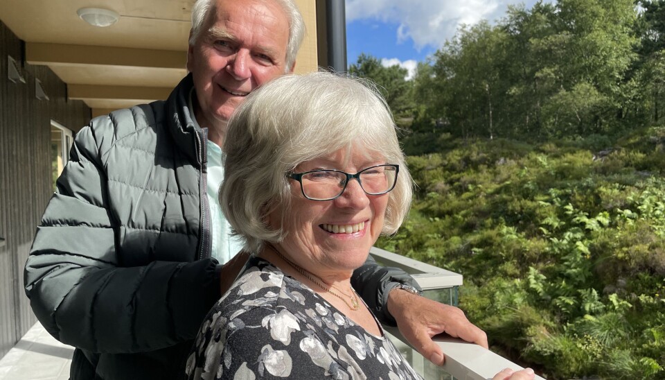 GIFT: Sammen med kona Vilgerd har Oddvar Husa levd et etter hvert ganske langt liv. Nå koser de seg som pensjonister, selv om de begge har hendene fulle av diverse prosjekter som fyller dagene med mening og glede.