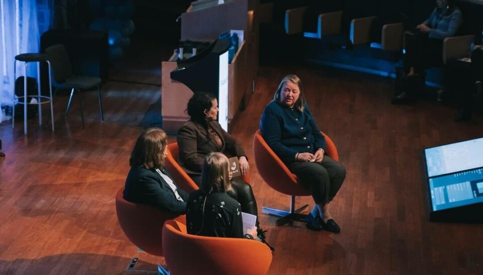 PANELDEBATT rundt tema rekruttering av kvinner inn i sjømatnæringen.
