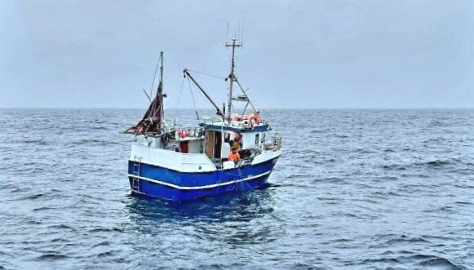 RS Reidar von Koss måtte bistå fiskebåt med garn i propellen.