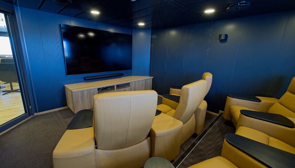«Havsnurp» har selvsagt egen kino med stoler man kan sitte lenge og behagelig i.