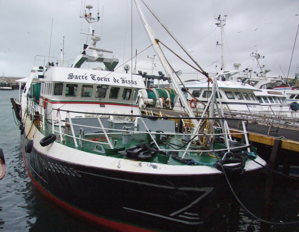 Franske fiskere jubler over dieselsubsidier. Her ligger et fransk fiskefartøy i Bolougne-sur-Mer. Foto Terje Engø Franske fiskere jubler over dieselsubsidier. Her ligger et fransk fiskefartøy i Bolougne-sur-Mer. Foto Terje Engø
