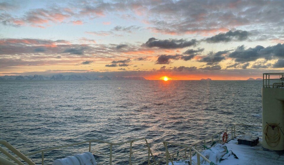 Soloppgang ved Lofotodden. Foto Are Salthaug, Havforskningsinstituttet