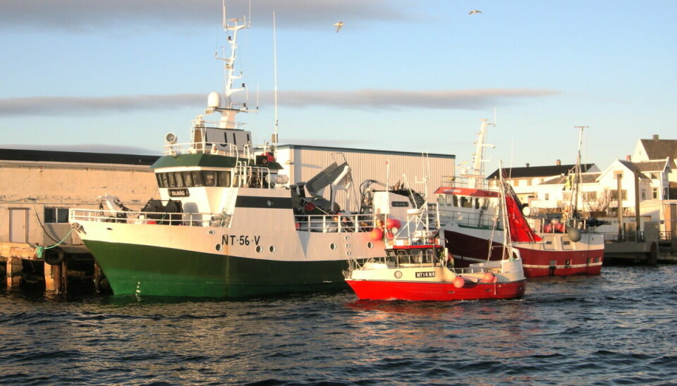 NYE REGULERINGER: Kystfiskefartøy under levering på Røst i fjor vinter. Bilde for illustrasjon.