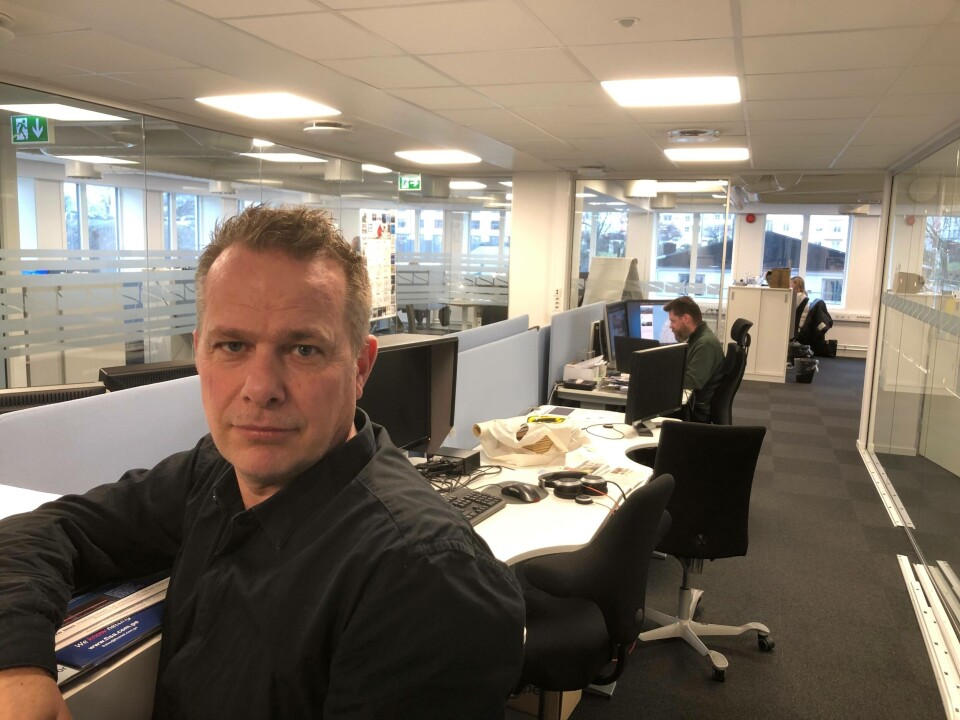 – Fiskeri- og havminister Bjørnar Skjæran (Ap) er rett og slett totalt fraværende i fiskeri- og havbruksdebattene, konstaterer redaktør Øystein Hage i Fiskeribladet. Nå ber han statsminister Jonas Gahr Støre om å ta grep. (Foto: Fiskeribladet) – Fiskeri- og havminister Bjørnar Skjæran (Ap) er rett og slett totalt fraværende i fiskeri- og havbruksdebattene, konstaterer redaktør Øystein Hage i Fiskeribladet. Nå ber han statsminister Jonas Gahr Støre om å ta grep. (Foto: Fiskeribladet)